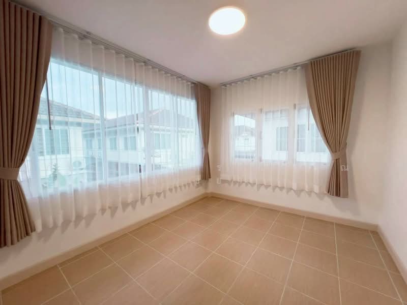 บ้านรื่นฤดี 5 รามอินทรา-หทัยราษฎร์ ถนนหทัยราษฎร์ แขวงบางชัน เขตคลองสามวา กรุงเทพมหานคร, กรุงเทพ, หทัยราษฎร์, บางชัน, คลองสามวา, กรุงเทพ, 123 ตร.ม., ทาวน์เฮ้าส์ ขาย, โดย ภัทรนัน อิศรางกูร ณ อยุธยา, 500217205 - DDproperty.com