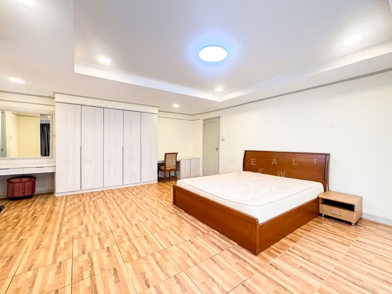 D.H.Grand Tower, Bangkok, Soi Prommit, Khlong Tan Nua, Watthana, Bangkok, 3 Bedrooms, 280 sqm, Condo For Rent, by HOMEPLUS REALTY - คุณของขวัญ, 500217228 - DDproperty.com