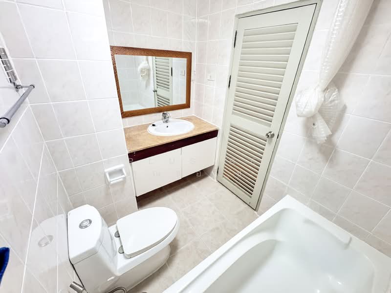 D.H.Grand Tower, Bangkok, Soi Prommit, Khlong Tan Nua, Watthana, Bangkok, 3 Bedrooms, 280 sqm, Condo For Rent, by HOMEPLUS REALTY - คุณของขวัญ, 500217228 - DDproperty.com