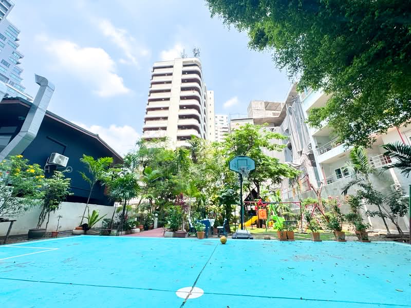 D.H.Grand Tower, Bangkok, Soi Prommit, Khlong Tan Nua, Watthana, Bangkok, 3 Bedrooms, 280 sqm, Condo For Rent, by HOMEPLUS REALTY - คุณของขวัญ, 500217228 - DDproperty.com