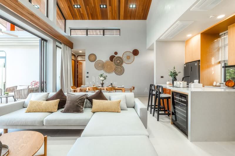 Rungtiva Private Pool Villas, Phuket, Thep Krasattri, Thalang, Phuket, 3 Bedrooms, 341 sqm, Villa For Sale, by Benjawan Smaksman, 500217236 - DDproperty.com