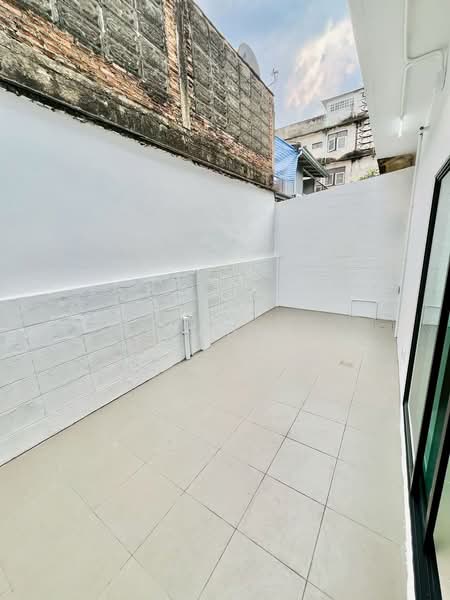 ทาวน์โฮม ติดถนน สนามบินน้ำ-นนทบุรี, Nonthaburi, Tha-Sai, Muang Nonthaburi, Nonthaburi, 3 Bedrooms, 100 sqm, Townhouse For Sale, by NR AGENT, 500217238 - DDproperty.com