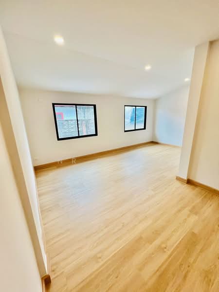 ทาวน์โฮม ติดถนน สนามบินน้ำ-นนทบุรี, Nonthaburi, Tha-Sai, Muang Nonthaburi, Nonthaburi, 3 Bedrooms, 100 sqm, Townhouse For Sale, by NR AGENT, 500217238 - DDproperty.com