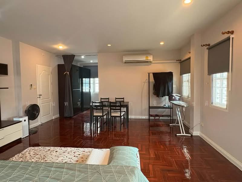 Perfect Place Ramkhamhaeng 164, Bangkok, Soi Ramkhamhaeng 164, Saphan Sung, Saphan Sung, Bangkok, 3 Bedrooms, 195 sqm, Single Detached House For Rent, by ปรินทร์ญาดา ชิณโชติ, 500217252 - DDproperty.com