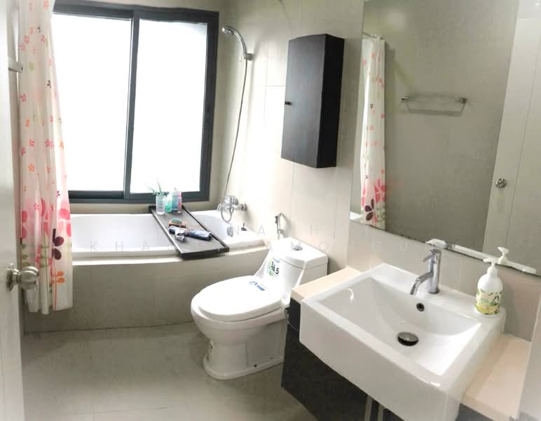 Noble Remix, Bangkok, 772 Soi Sukhumvit 36, Sukhumvit Road, Khong Tan, Khlong Toei, Bangkok, 3 Bedrooms, 63 sqm, Condo For Sale, by Thanachot Khantigamongun, 500217317 - DDproperty.com