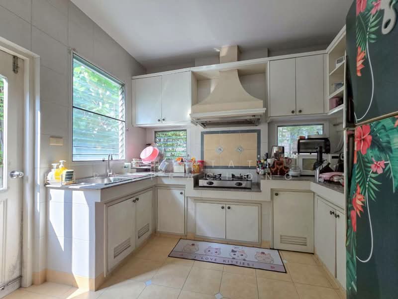 Nantawan Pinklao-Sathorn, Bangkok, Soi Ratchaphruek 24, Ratchaphruek Road, Taling Chan, Taling Chan, Bangkok, 3 Bedrooms, 180 sqm, Single Detached House For Sale, by Chantat Raoprachong, 500217321 - DDproperty.com