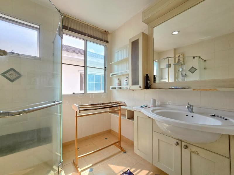 Nantawan Pinklao-Sathorn, Bangkok, Soi Ratchaphruek 24, Ratchaphruek Road, Taling Chan, Taling Chan, Bangkok, 3 Bedrooms, 180 sqm, Single Detached House For Sale, by Chantat Raoprachong, 500217321 - DDproperty.com