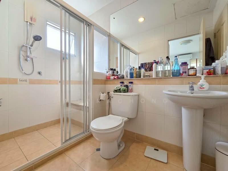 Nantawan Pinklao-Sathorn, Bangkok, Soi Ratchaphruek 24, Ratchaphruek Road, Taling Chan, Taling Chan, Bangkok, 3 Bedrooms, 180 sqm, Single Detached House For Sale, by Chantat Raoprachong, 500217321 - DDproperty.com