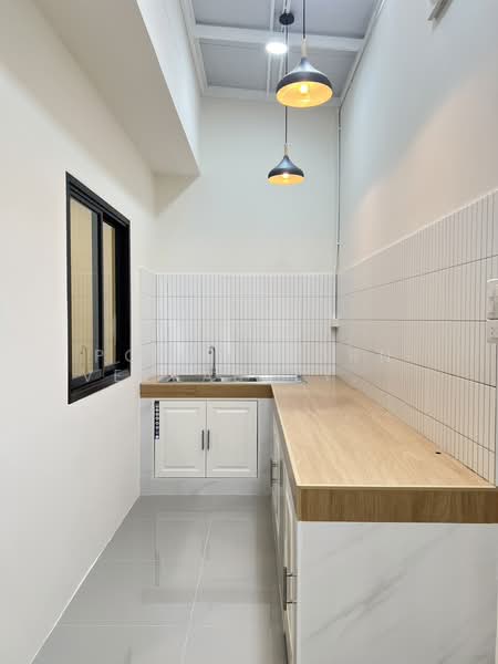 Moobaan Nattakan Phetkasem 112, Bangkok, Soi Petchkasem 112, Nong Kang Plu, Nong Khaem, Bangkok, 4 Bedrooms, 144 sqm, Townhouse For Sale, by Poonyaporn Veerabulyarit, 500217398 - DDproperty.com