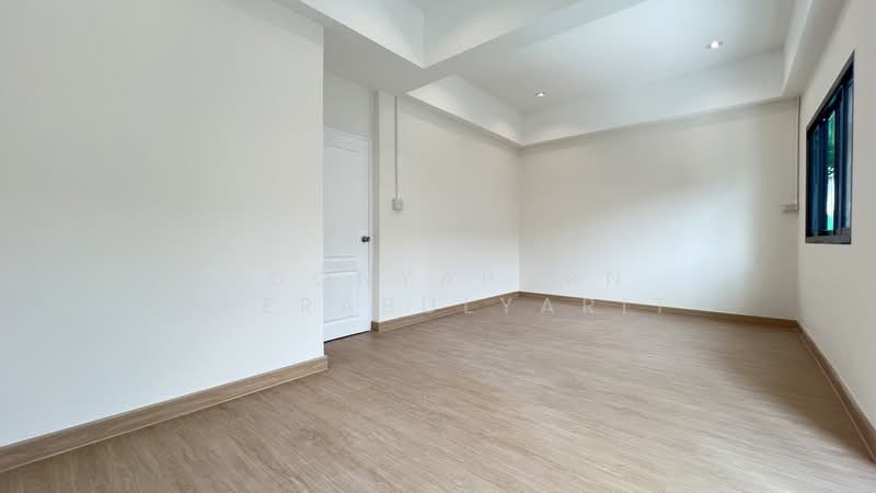 Moobaan Nattakan Phetkasem 112, Bangkok, Soi Petchkasem 112, Nong Kang Plu, Nong Khaem, Bangkok, 4 Bedrooms, 144 sqm, Townhouse For Sale, by Poonyaporn Veerabulyarit, 500217398 - DDproperty.com