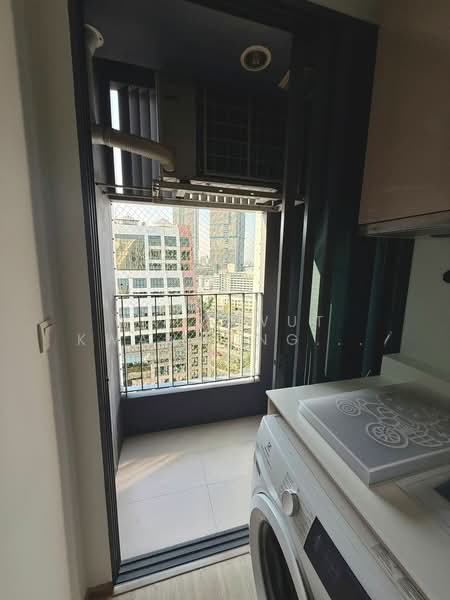 IDEO Q Chula - Samyan, Bangkok, 660-662 Rama 4 Road, Maha Phrutharam, Bang Rak, Bangkok, 1 Bedroom, 33 sqm, Condo For Rent, by Waiyawut Kwanmongkhol, 500217405 - DDproperty.com