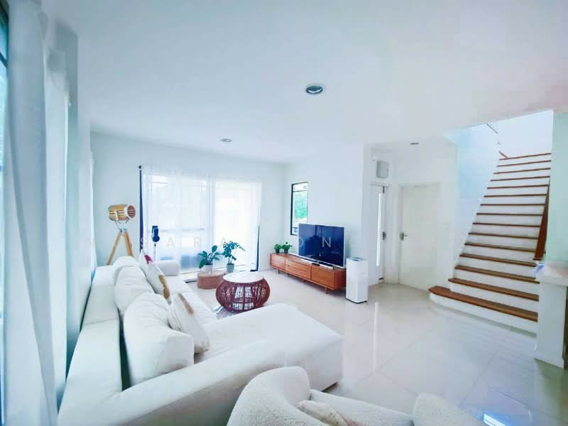 Mantana Lake Watcharapol, Bangkok, Sukhaphiban 5 Road, O-Ngoen, Sai Mai, Bangkok, 4 Bedrooms, 360 sqm, Single Detached House For Rent, by Nusara Rongtran, 500217432 - DDproperty.com