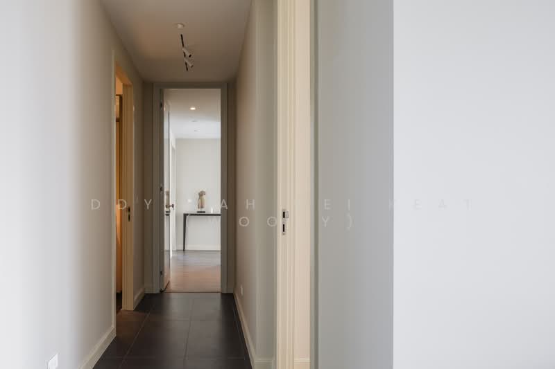 185 Rajadamri, Bangkok, 185 Rajadamri Road, Lumphini, Pathum Wan, Bangkok, 4 Bedrooms, 387 sqm, Condo For Sale, by Eddy Mah Wei Keat (Woody), 500217451 - Entrance to Junior Suite & 3rd Bedroom - DDproperty.com