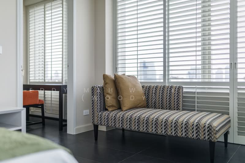 185 Rajadamri : 185 ราชดำริ, กรุงเทพ, 185 ถนนราชดำริ, ลุมพินี, ปทุมวัน, กรุงเทพ, 387 ตร.ม., คอนโด ขาย, โดย Eddy Mah Wei Keat (Woody), 500217451 - Perfect spot for reading & coffee - DDproperty.com