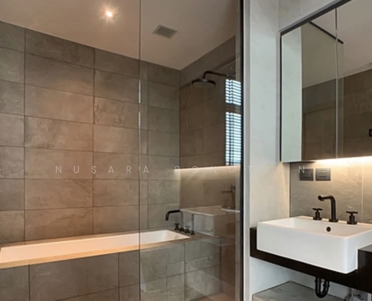 The Lofts Asoke, Bangkok, Sukhumvit 21 Road, Khlongtoei Nua, Watthana, Bangkok, 2 Bedrooms, 85 sqm, Condo For Rent, by Nusara Rongtran, 500217461 - DDproperty.com