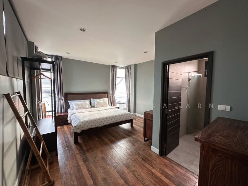 บ้านเดี่ยวสร้างเอง ลาดพร้าว 80, กรุงเทพ, วังทองหลาง, วังทองหลาง, กรุงเทพ, 300 ตร.ม., บ้านเดี่ยว ให้เช่า, โดย Supaporn Sekajarn, 500217466 - DDproperty.com