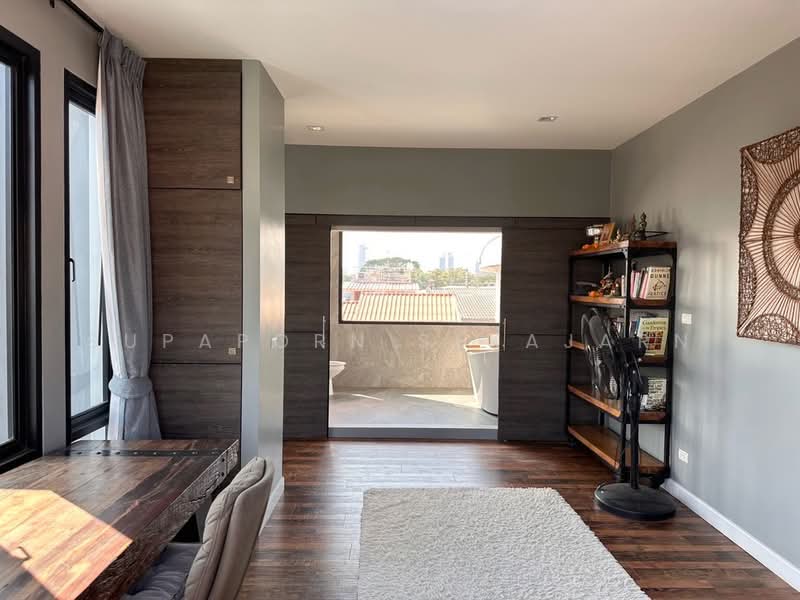 บ้านเดี่ยวสร้างเอง ลาดพร้าว 80, Bangkok, Wang Thonglang, Wang Thonglang, Bangkok, 3 Bedrooms, 300 sqm, Single Detached House For Rent, by Supaporn Sekajarn, 500217466 - DDproperty.com