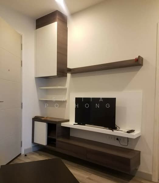 Centric Sathorn-St Louis, Bangkok, Sathorn Nua Road, Yan Nawa, Sathon, Bangkok, 1 Bedroom, 34 sqm, Condo For Rent, by Savita Pothong, 500217496 - DDproperty.com