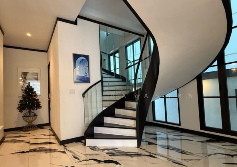 Maison Blanche – Sukhumvit 67, Bangkok, 59 Soi Sukhumvit 67, Phra Kanong Nua, Watthana, Bangkok, 4 Bedrooms, 244 sqm, Single Detached House For Rent, by Airada Parasarn, 500217518 - DDproperty.com