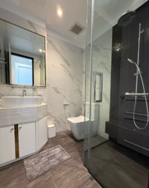 Maison Blanche – Sukhumvit 67, Bangkok, 59 Soi Sukhumvit 67, Phra Kanong Nua, Watthana, Bangkok, 4 Bedrooms, 244 sqm, Single Detached House For Rent, by Airada Parasarn, 500217518 - DDproperty.com