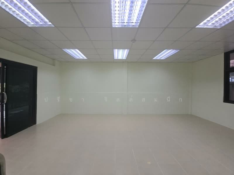 Comercial space for service office ground floor about 50-70 sq m., high ceiling near Saphan Khwai, Bangkok, พหลโยธิน, Samsen Nai, Phaya Thai, Bangkok, , 70 sqm, Office Space For Rent, by ปรีชา จิตต์สมนึก, 500217539 - DDproperty.com