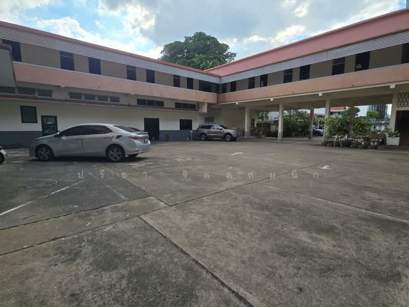 Comercial space for service office ground floor about 50-70 sq m., high ceiling near Saphan Khwai, Bangkok, พหลโยธิน, Samsen Nai, Phaya Thai, Bangkok, , 70 sqm, Office Space For Rent, by ปรีชา จิตต์สมนึก, 500217539 - DDproperty.com