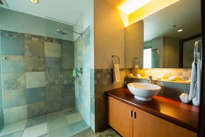 Moon Tower, Bangkok, Soi Sukhumvit 59, Khlong Tan Nua, Watthana, Bangkok, 5 Bedrooms, 531 sqm, Condo For Rent, by Nutprawee Kaseamruangkit, 500217541 - DDproperty.com