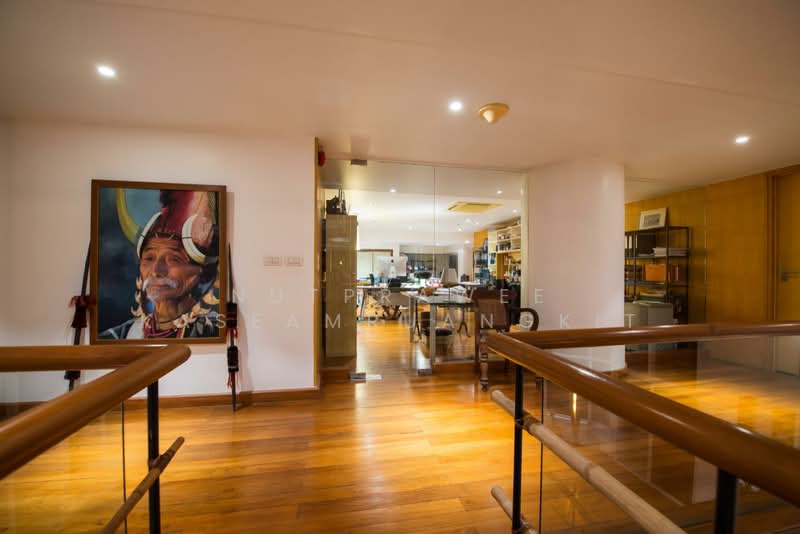 Moon Tower, Bangkok, Soi Sukhumvit 59, Khlong Tan Nua, Watthana, Bangkok, 5 Bedrooms, 531 sqm, Condo For Rent, by Nutprawee Kaseamruangkit, 500217541 - DDproperty.com