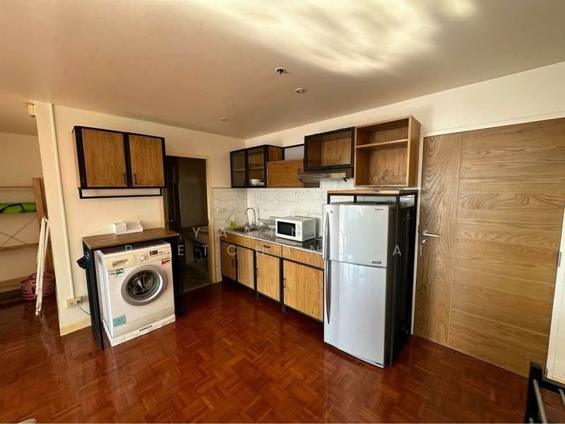 Silom Suite, Bangkok, Soi Sathorn 12, Sathorn Road, Silom, Bang Rak, Bangkok, 2 Bedrooms, 70 sqm, Condo For Rent, by Yatinan Phetchanchai, 500217545 - DDproperty.com