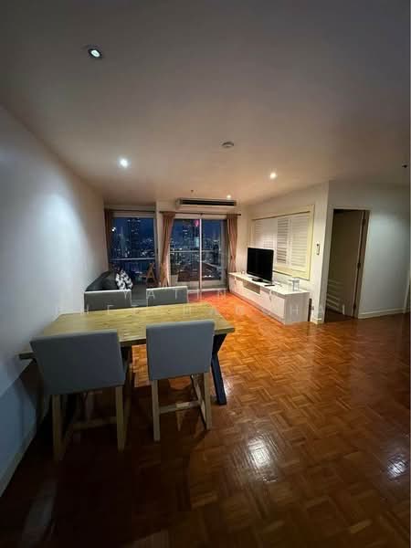 Silom Suite, Bangkok, Soi Sathorn 12, Sathorn Road, Silom, Bang Rak, Bangkok, 2 Bedrooms, 70 sqm, Condo For Rent, by Yatinan Phetchanchai, 500217545 - DDproperty.com