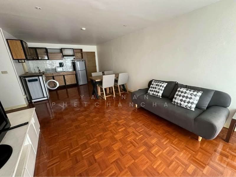 Silom Suite, Bangkok, Soi Sathorn 12, Sathorn Road, Silom, Bang Rak, Bangkok, 2 Bedrooms, 70 sqm, Condo For Rent, by Yatinan Phetchanchai, 500217545 - DDproperty.com