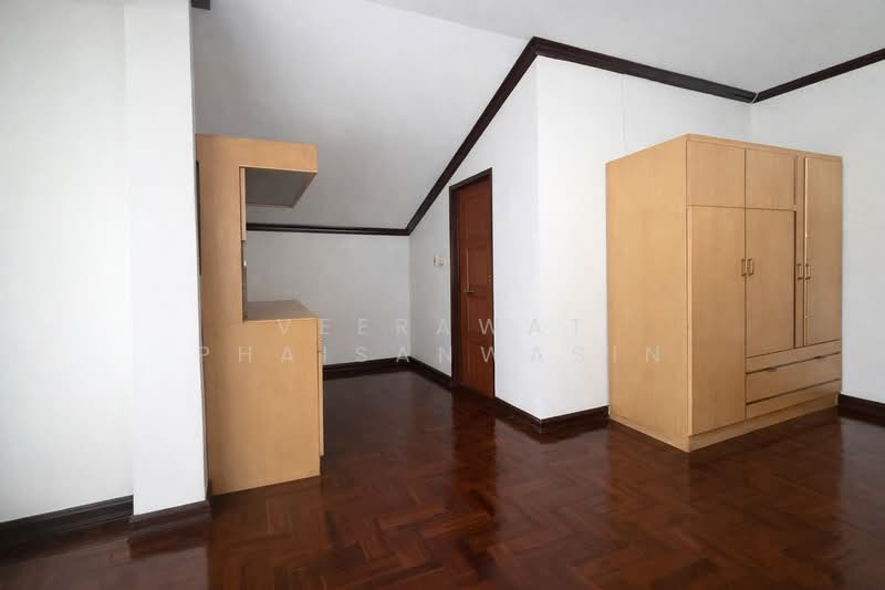 Nakarin Garden Village, Bangkok, Soi Romklao 19/1, Khlong Sam Prawet, Lat Krabang, Bangkok, 4 Bedrooms, 380 sqm, Single Detached House For Sale, by บัวบ้านดี, 500217546 - DDproperty.com