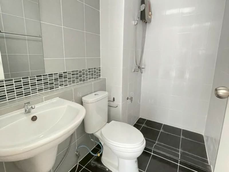 Dcondo Ramindra, Bangkok, 43 Raminthra Road, Tha Rang, Bang Khen, Bangkok, 1 Bedroom, 30 sqm, Condo For Sale, by Nichapa Tangdachsumrit, 500217549 - DDproperty.com