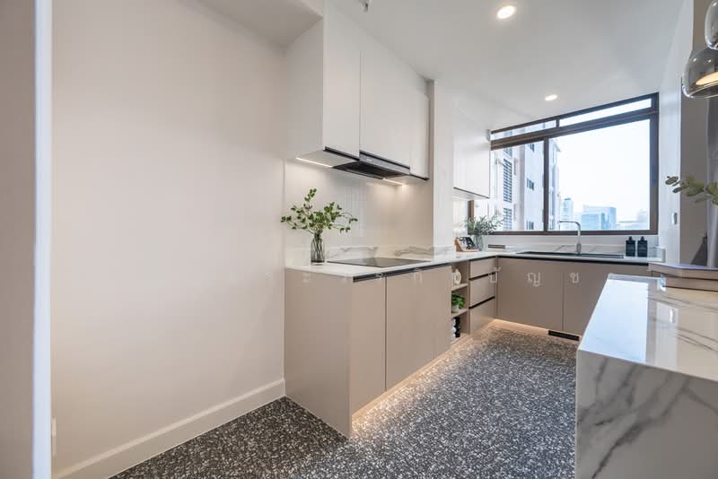 Top View Tower, Bangkok, Soi Sukhumvit 59, Khlong Tan Nua, Watthana, Bangkok, 2 Bedrooms, 82 sqm, Condo For Sale, by Sichon Jiraworakitbancha, 500217557 - DDproperty.com