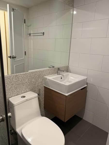 KnightsBridge SkyCity, Bangkok, Soi Phaholyothin 50 Intersection 1, Phaholyothin Road, Anusaowari, Bang Khen, Bangkok, 2 Bedrooms, 49 sqm, Condo For Rent, by Sivana Estate, 500217562 - DDproperty.com