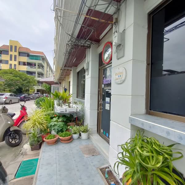 อรรถพรเพลส นาเกลือซอย 14 พื้นที่, ชลบุรี, นาเกลือ, บางละมุง, ชลบุรี, 1,111 ตร.ม., ตึกแถว-อาคารพาณิชย์ ขาย, โดย Nichapa Tangdachsumrit, 500217569 - DDproperty.com