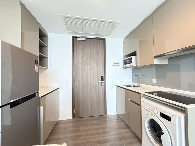 Whizdom Essence, Bangkok, 5 Piyabutr 1 Alley, Bang Chak, Phra Khanong, Bangkok, 2 Bedrooms, 54 sqm, Condo For Rent, by Suparat, 500217586 - DDproperty.com