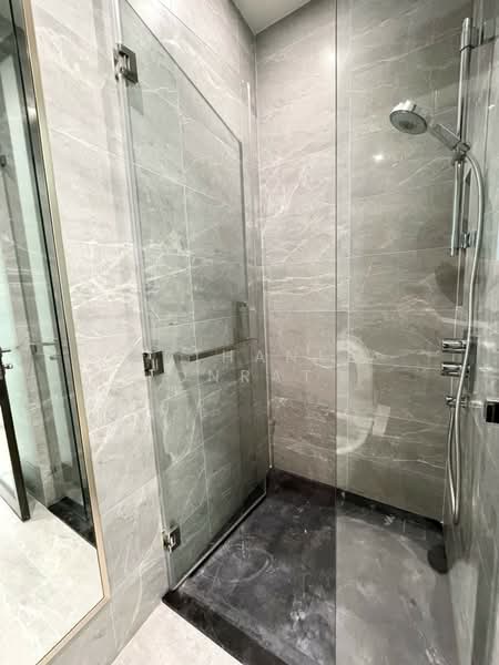 28 Chidlom, Bangkok, 28 Chit Lom Alley, Lumphini, Pathum Wan, Bangkok, 2 Bedrooms, 74 sqm, Condo For Rent, by Methanee Onrat, 500217598 - DDproperty.com