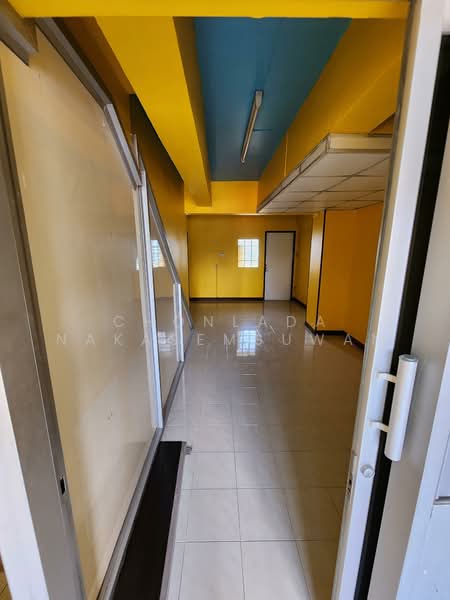 อาคารพาณิชย์ ติดถนนพระยาสุเรนทร์ บางชัน คลองสามวา กรุเทพฯ10510, กรุงเทพ, รามอินทรา109, บางชัน, คลองสามวา, กรุงเทพ, 220 ตร.ม., ตึกแถว-อาคารพาณิชย์ ขาย, โดย Chonlada Nakasemsuwan, 500217616 - DDproperty.com