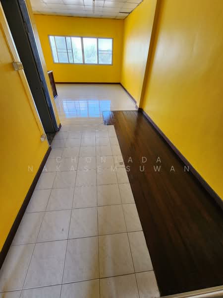 อาคารพาณิชย์ ติดถนนพระยาสุเรนทร์ บางชัน คลองสามวา กรุเทพฯ10510, Bangkok, รามอินทรา109, Bang Chun, Khlong Sam Wa, Bangkok, , 220 sqm, Shophouse For Sale, by Chonlada Nakasemsuwan, 500217616 - DDproperty.com