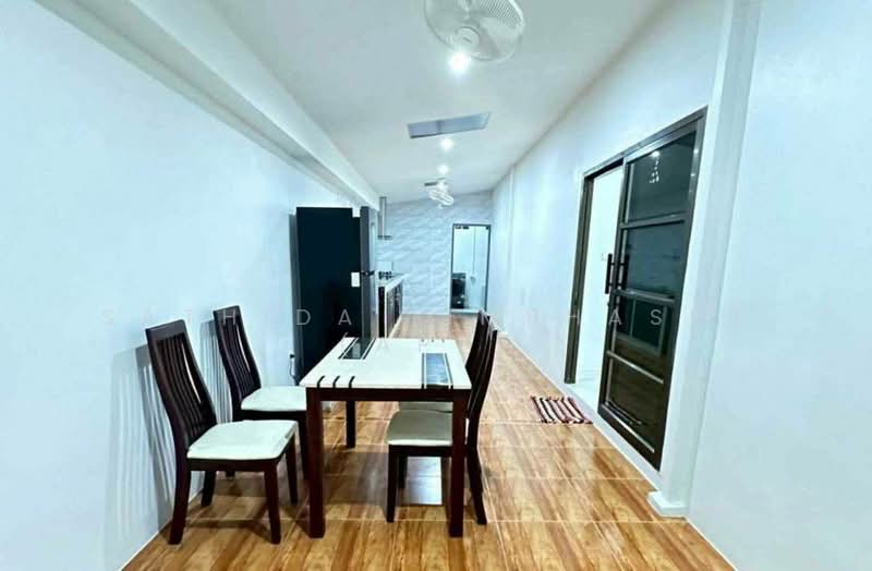 Chokchai Village 9 : โชคชัยวิลเลจ 9, ชลบุรี, บางละมุง, บางละมุง, ชลบุรี, 150 ตร.ม., บ้านเดี่ยว ให้เช่า, โดย Sathida Limphasut (App), 500217627 - DDproperty.com