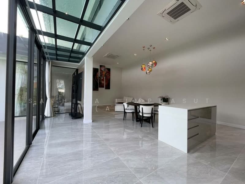 The Prospect Villa : เดอะ พรอสเปคท์ วิลล่า, ชลบุรี, ถนนทุ่งกลมตาลหมัน 8, หนองปรือ, บางละมุง, ชลบุรี, 380 ตร.ม., วิลล่า ให้เช่า, โดย Sathida Limphasut (App), 500217628 - DDproperty.com