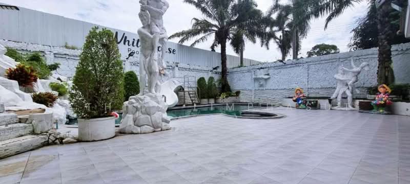 Baan Koon Suk 1, Chon Buri (Pattaya), Bang Sa-re, Sattahip, Chon Buri (Pattaya), 5 Bedrooms, 222 sqm, Villa For Sale, by Sathida Limphasut (App), 500217693 - DDproperty.com