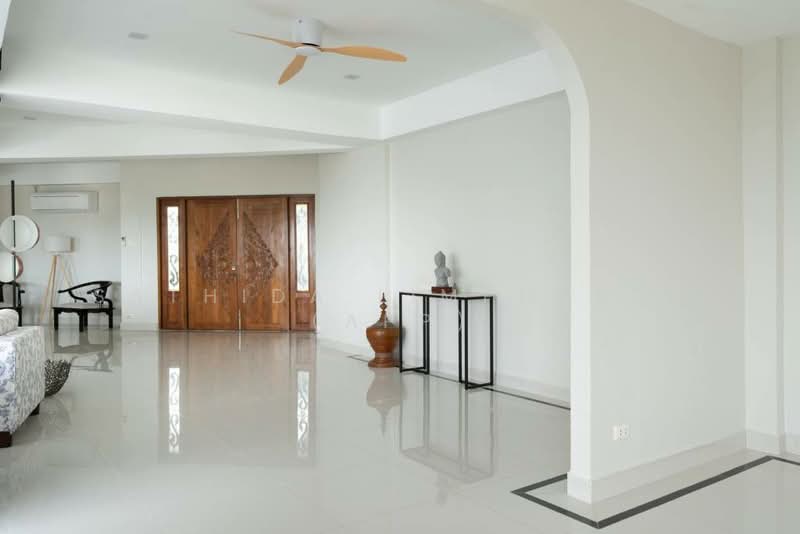 Somphong Condotel, Chon Buri (Pattaya), Soi Na Jomtien 24, Na Chom Thian, Sattahip, Chon Buri (Pattaya), 4 Bedrooms, 361 sqm, Condo For Rent, by Sathida Limphasut (App), 500217709 - DDproperty.com