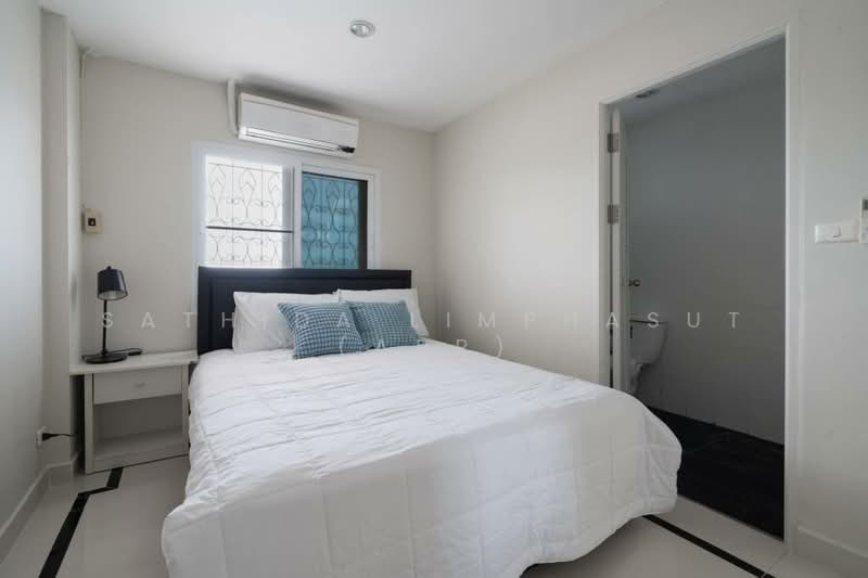 Somphong Condotel, Chon Buri (Pattaya), Soi Na Jomtien 24, Na Chom Thian, Sattahip, Chon Buri (Pattaya), 4 Bedrooms, 361 sqm, Condo For Rent, by Sathida Limphasut (App), 500217709 - DDproperty.com