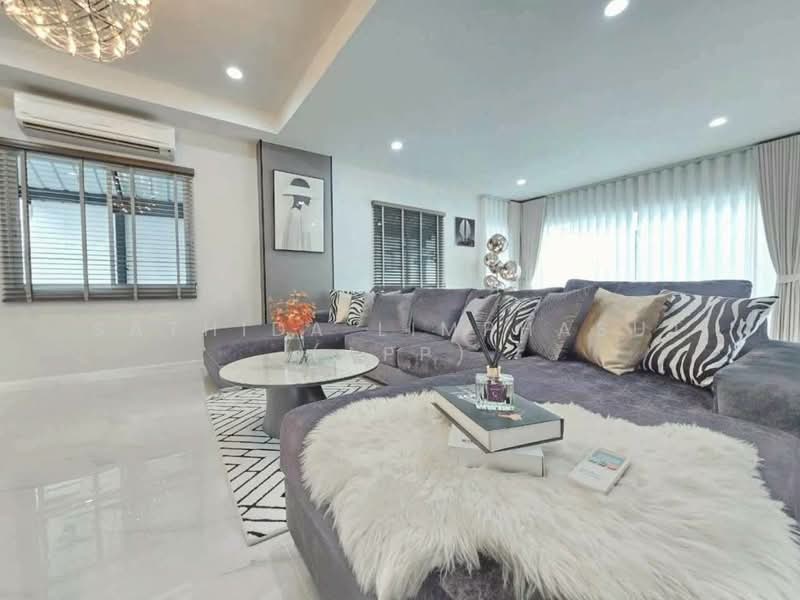 Green Field Villas 3 : กรีนฟิล วิลล่า 3, ชลบุรี, ซอย พรประภานิมิต 15, บางละมุง, บางละมุง, ชลบุรี, 278 ตร.ม., วิลล่า ขาย, โดย Sathida Limphasut (App), 500217721 - DDproperty.com