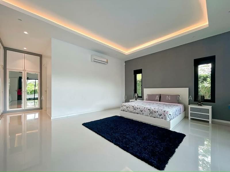 The Clouds Hua Hin, Phetchaburi, 1557 Huai Sai Tai, Cha-am, Cha-Am, Phetchaburi, 4 Bedrooms, 413 sqm, Villa For Sale, by Saifon Phuphanna, 500217802 - DDproperty.com