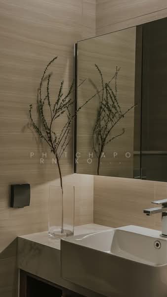 Park Origin Thonglor, Bangkok, Soi Thonglor 10, Sukhumvit Road, Khlong Tan Nua, Watthana, Bangkok, 2 Bedrooms, 50 sqm, Condo For Rent, by Phitchaporn Kongsamrong, 500217906 - DDproperty.com