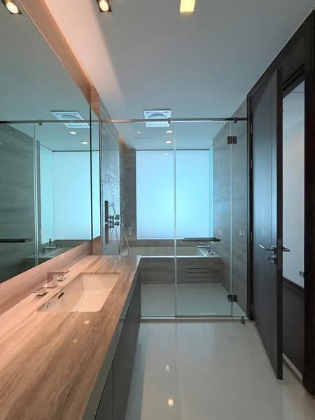 Q1 Sukhumvit, Bangkok, 1 Sukhumvit Road, Khlong Toei, Khlong Toei, Bangkok, 2 Bedrooms, 108 sqm, Condo For Rent, by Supajee Wattanarom, 500217917 - DDproperty.com