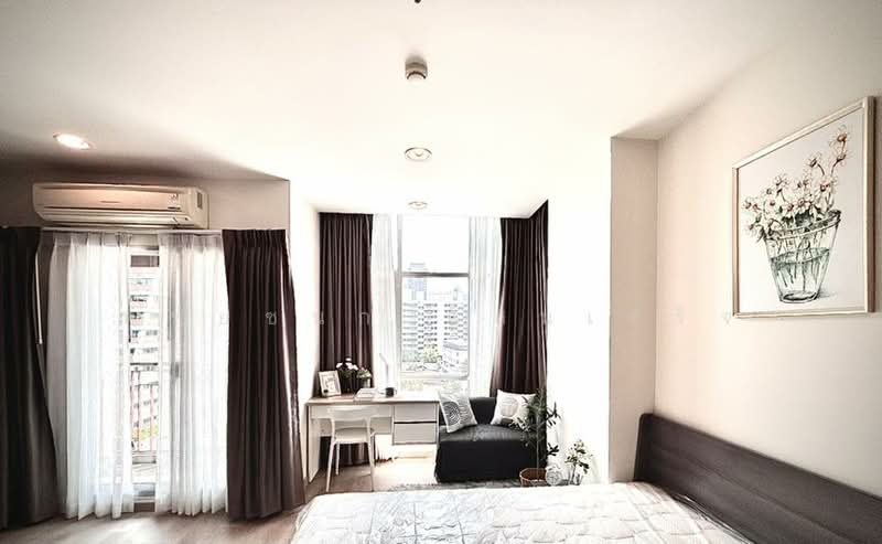 Centric Sathorn-St Louis, Bangkok, Sathorn Nua Road, Yan Nawa, Sathon, Bangkok, 1 Bedroom, 41 sqm, Condo For Rent, by หทัยชนก แสนเสร็จ, 500217920 - DDproperty.com